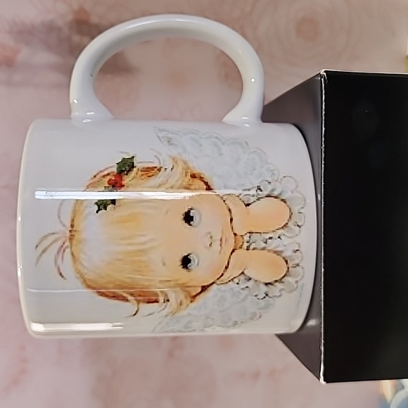 Cups - Picture 6 of 8